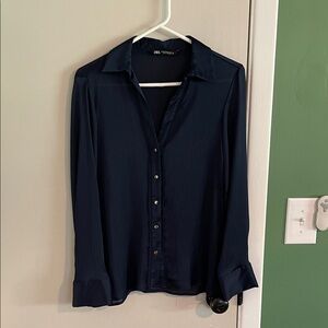 NEW, NEVER WORN Zara Midnight Blue Shirt with Gold Buttons